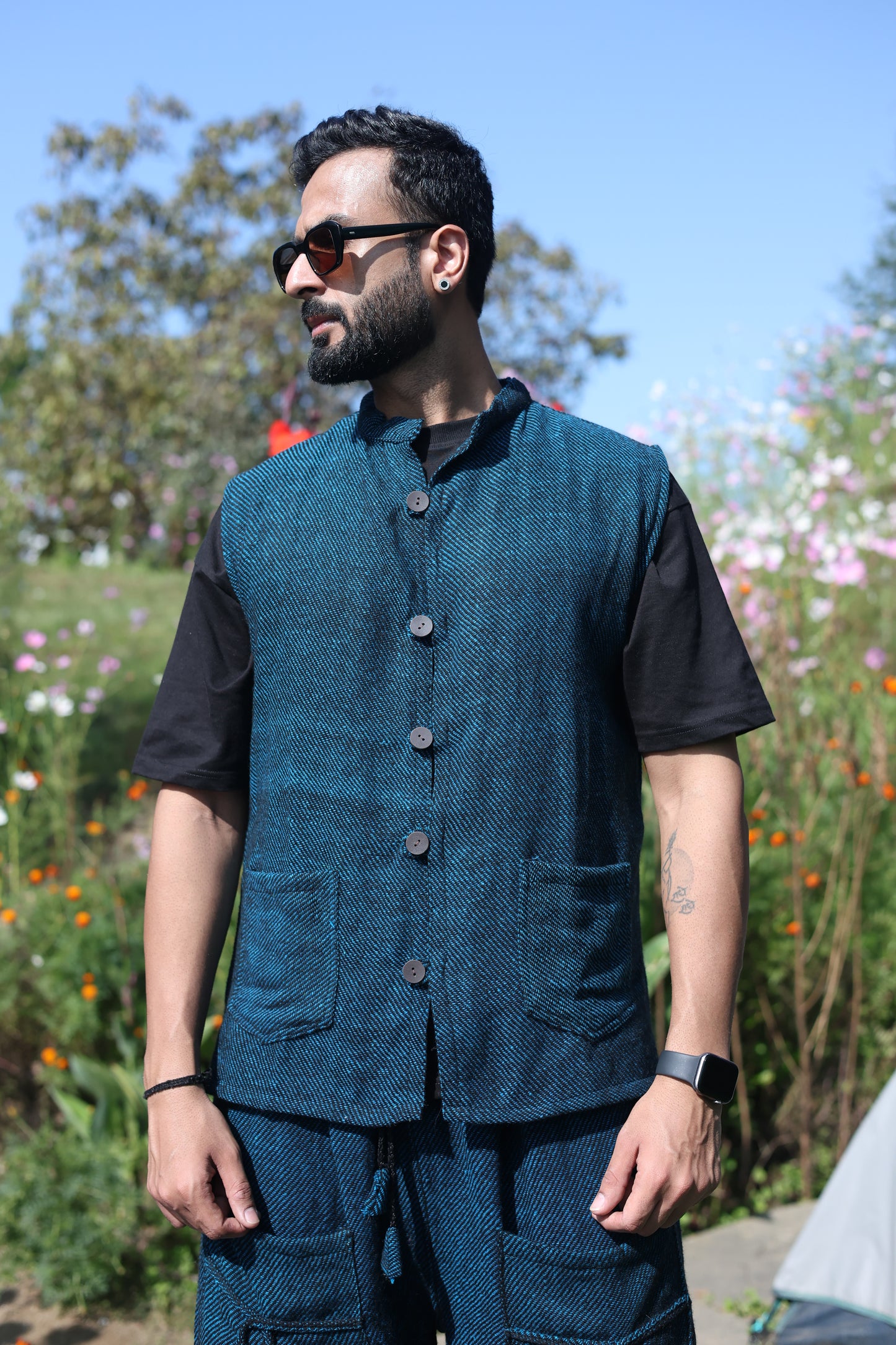 Handcrafted Woolen Waistcoat – Made from Warm Wool Shawl with Pockets